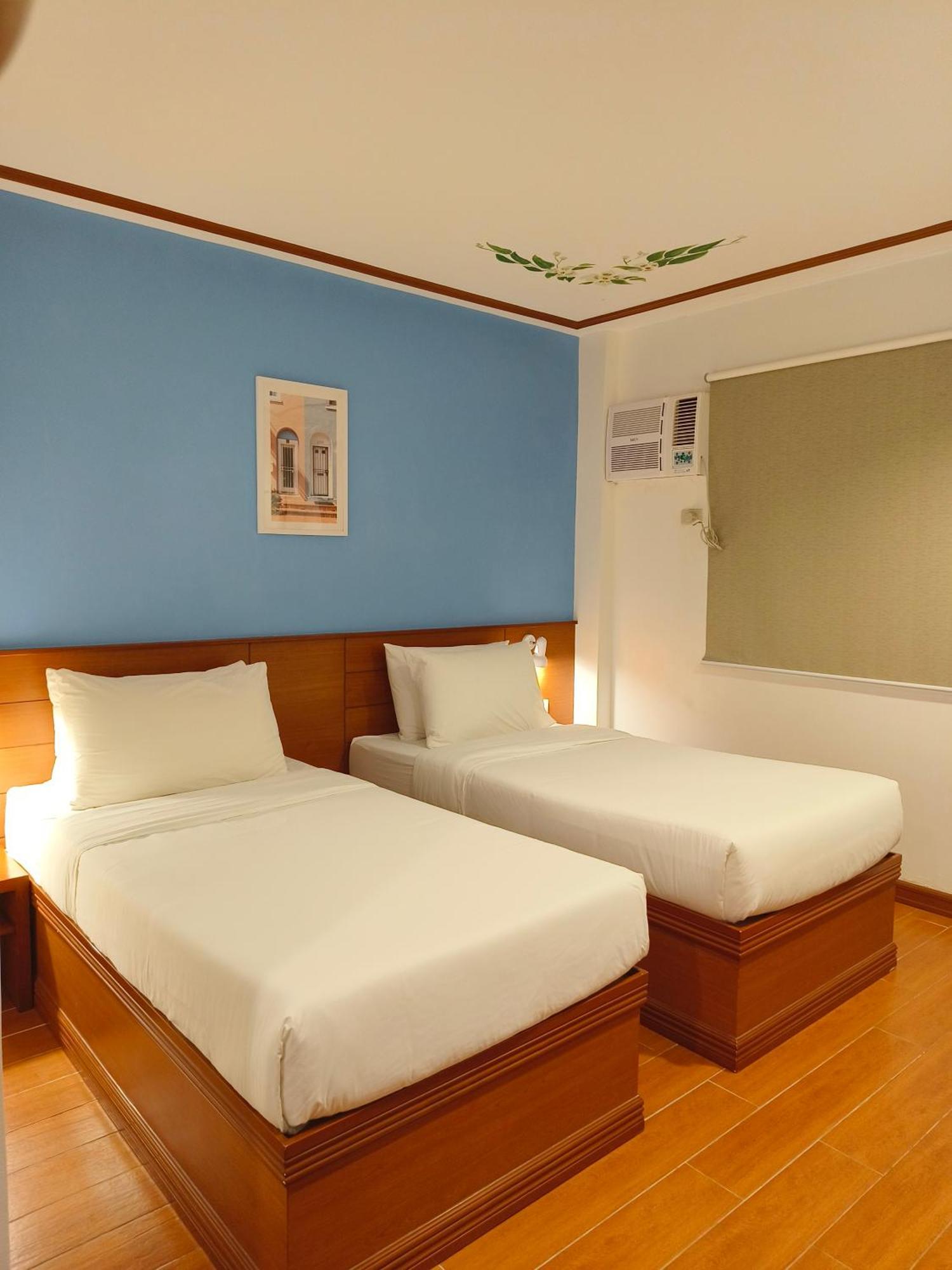 Lavie Hotel Vigan Luaran gambar